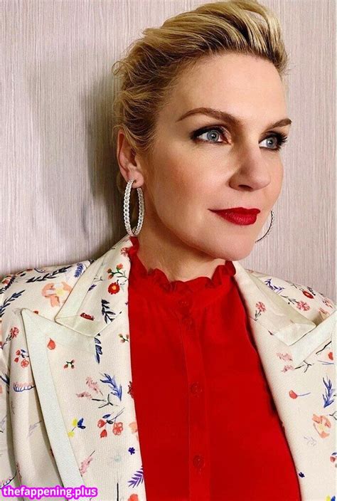 Rhea Seehorn Nude, OnlyFans Leaks, Fappening